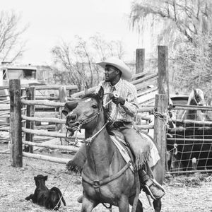 Meet your Posher, Christopher